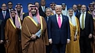 الرئيس دونالد ترامب مع ولي العهد السعودي محمد بن سلمان، خلال منتدى الاستثمار السعودي في مركز كينيدي، يوم الأربعاء 19 نوفمبر 2025، في واشنطن.