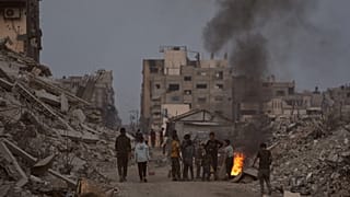 الدمار الذي خلّفته الحرب الإسرائيلية في حي الشيخ رضوان بمدينة غزة، في 11 نوفمبر 2025.