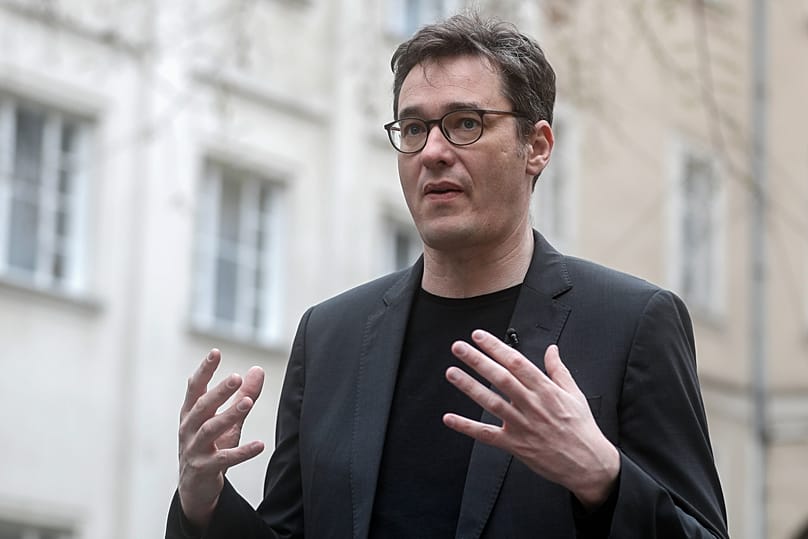 Le maire de Budapest, Gergely Karácsony, lors d'une interview avec l'Associated Press à Budapest, en Hongrie, le mercredi 14 avril 2021