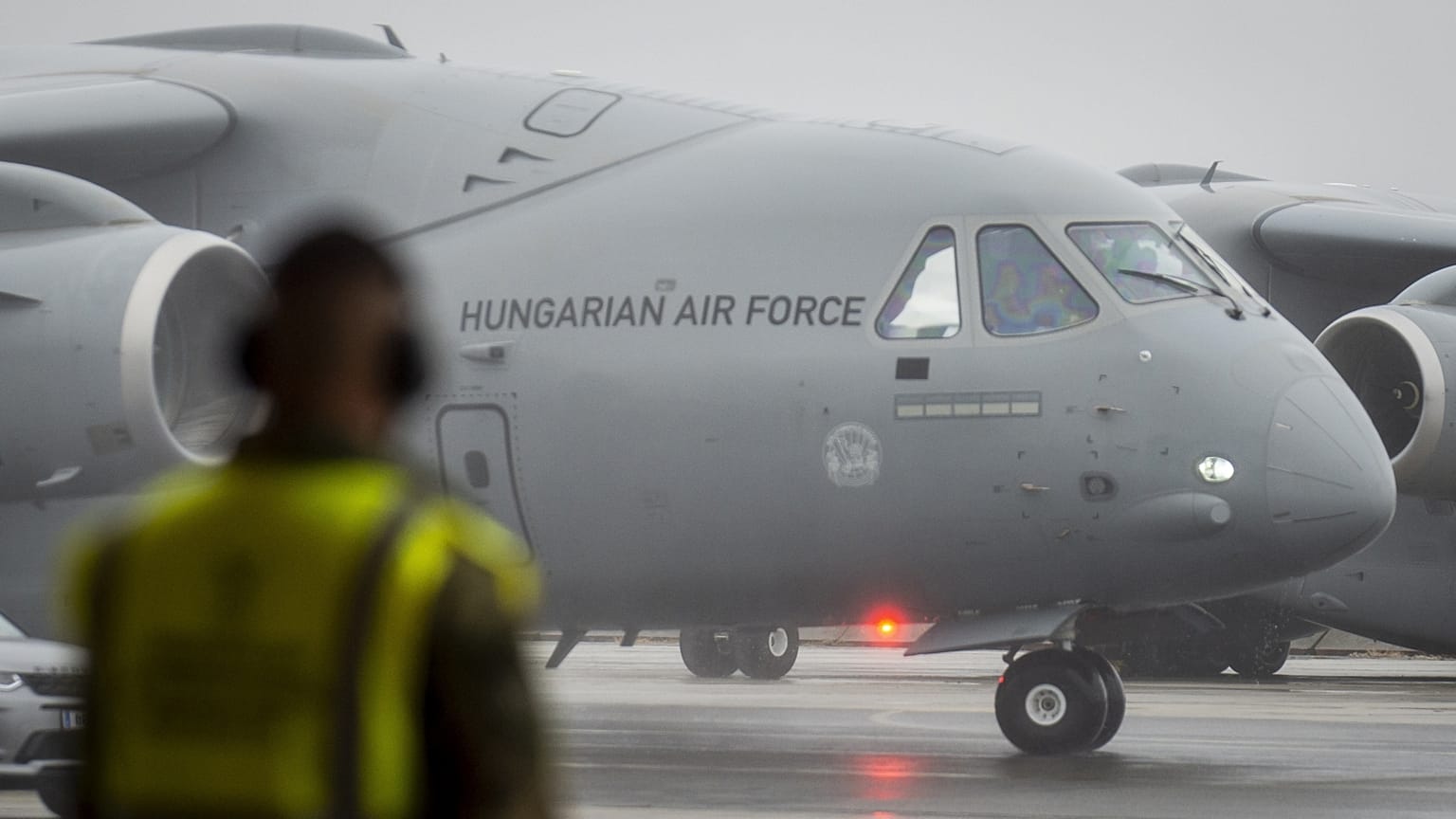 Fotónk illusztráció - magyar katonai szállítórepülőgép a honvédség kecskeméti repülőbázisán