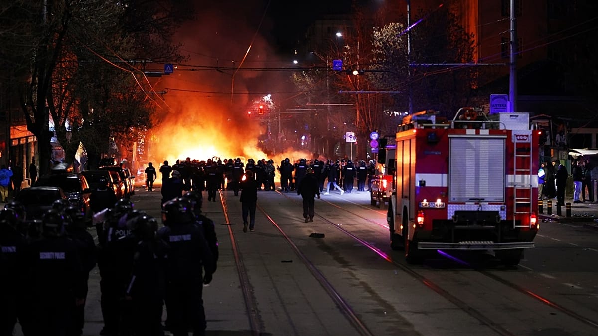 Bulgarie : le gouvernement retire son projet de budget 2026 après des manifestations massives