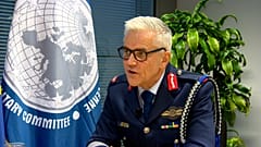 General Clancy ist der Vorsitzende des EU-Militärausschusses und berät Kaja Kallas.