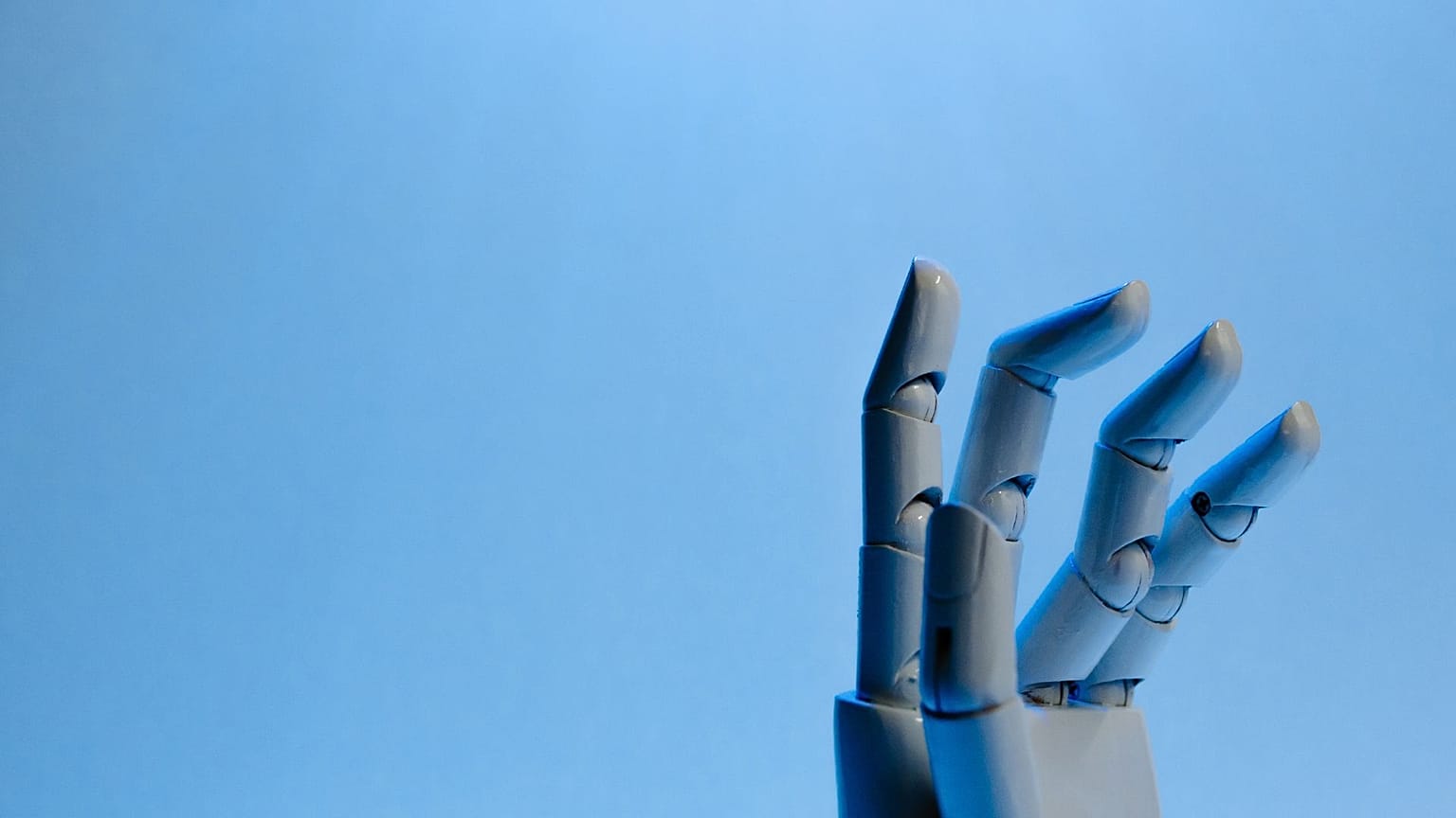 A 2025-ös téli AI Safety Index jelentés, amelyet a Future of Life Institute (FLI) nevű nonprofit szervezet tett közzé, nyolc vezető MI-vállalatot értékelt