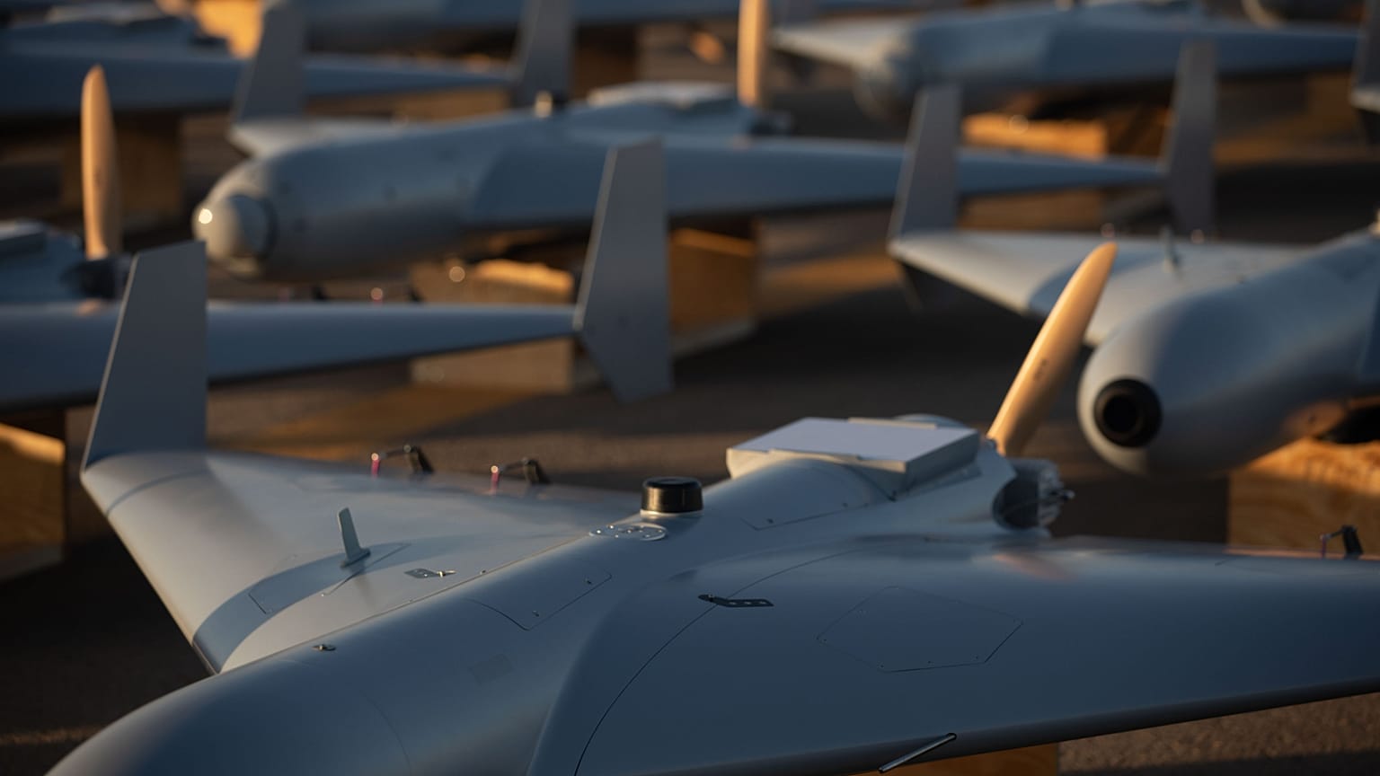 الصورة نشرتها القيادة الوسطى الأميركية لقوة طائرات بدون طيار هجومية أحادية الاتجاه في الشرق الأوسط، الأربعاء 3 كانون الأول/ديسمبر 2025