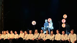 Homin kórus előadása az Operett Színházban