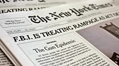 Η πρώτη σελίδα των New York Times σε περίπτερο, 5 Δεκεμβρίου 2015