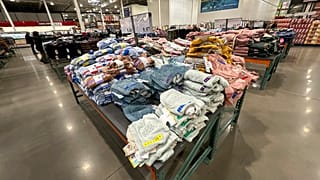 Vendite al dettaglio, negozio di abbigliamento