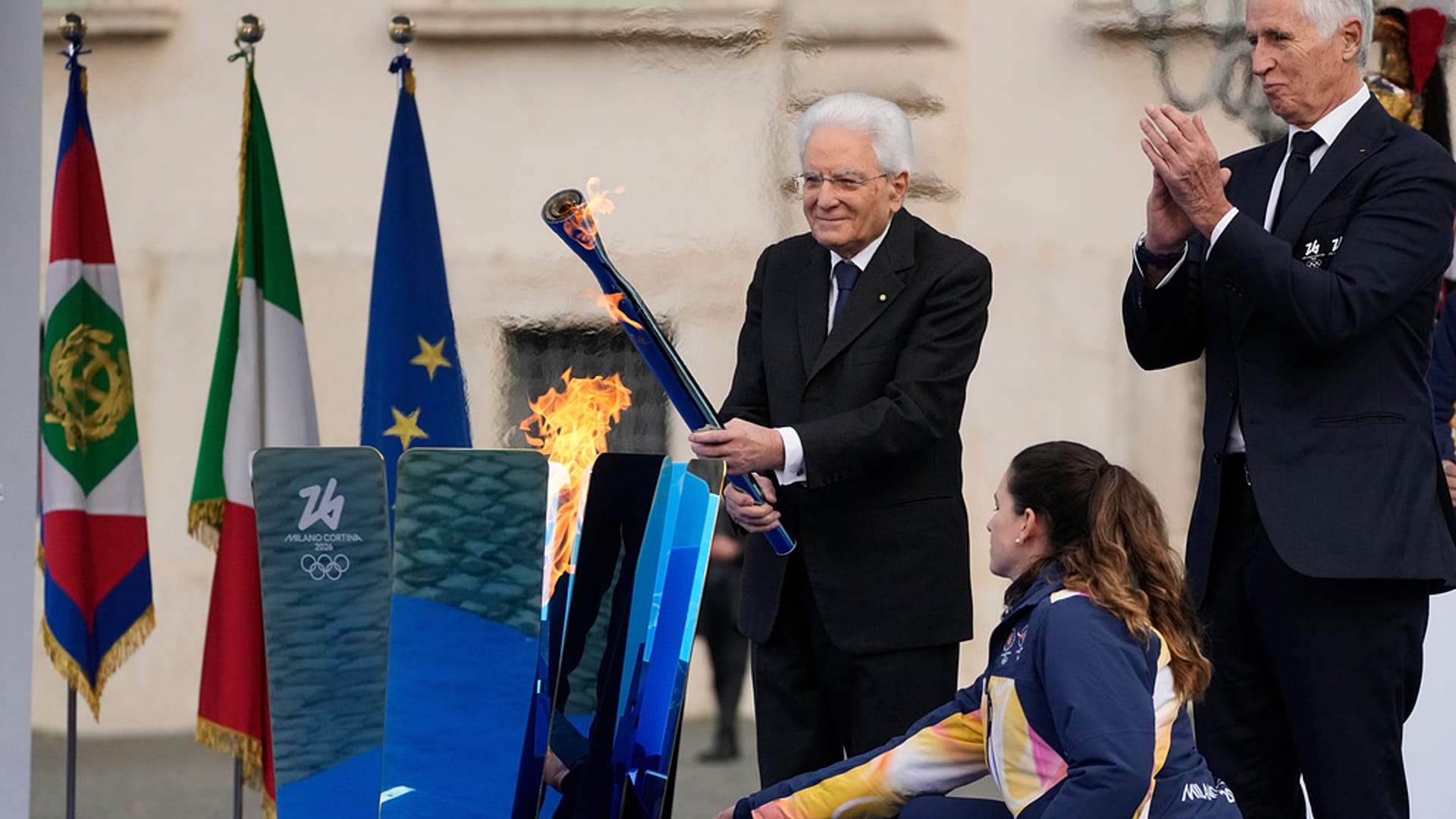 Ο πρόεδρος της Δημοκρατίας Sergio Mattarella ανάβει την Ολυμπιακή Φλόγα, Ρώμη, 5/12/2025
