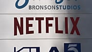 Cégtábla a Netflix Los Angeles-i irodaháza előtt