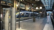 Una banchina dell'Eurostar vuota alla stazione Gare du Nord, a Parigi, lunedì 21 dicembre 2020.