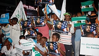 Hundreds protest in Mogadishu against Trump's reference to Somali immigrants as "garbage"