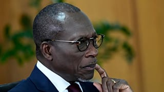 Tentative de coup d'État au Bénin : affrontements entre forces loyalistes et militaires