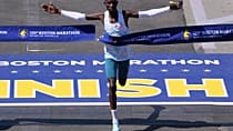 Kenya dominates at Valencia Marathon as Korir and Jepkosgei set personal bests