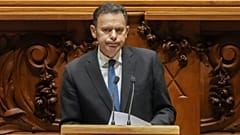 El primer ministro Luís Montenegro en el Parlamento.