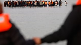 EU approves draft overhaul of migration policy