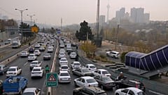 Tahran'da bir otoyol, 7 Aralık 2025