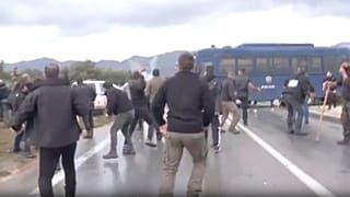 Yunanistan'da çiftçilerle çatışmalar