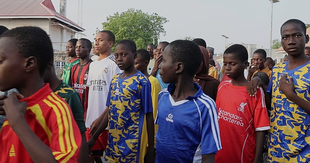 100 Nigerian schoolchildren back home after kidnapping