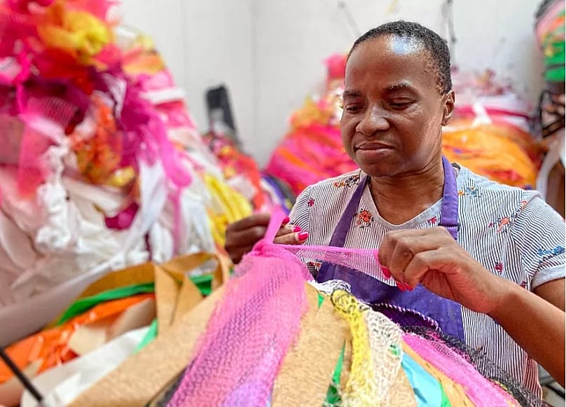 ARCHIVES : Nnena Kalu au travail