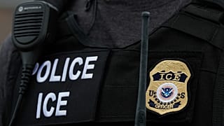 Αυτή είναι η τέταρτη φορά που οι ΗΠΑ απελαύνουν μια ομάδα Ρώσων πολιτών, πολλοί από τους οποίους είχαν ζητήσει άσυλο, για αρκετούς μήνες.