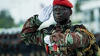 Coup d’État déjoué au Bénin : le principal suspect aurait trouvé refuge au Togo