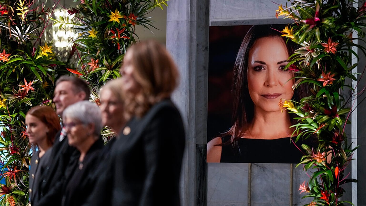 صورة لزعيمة المعارضة الفنزويلية الحائزة على جائزة نوبل للسلام، ماريا كورينا ماتشادو، خلال مراسم تسليم جائزة نوبل للسلام في أوسلو، النرويج، يوم الأربعاء 10 ديسمبر 2025. 