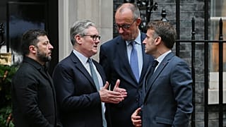 Volodymyr Zelensky, Keir Starmer, Friedrich Merz und Emmanuel Macron am 8. Dezember 2025 in London.