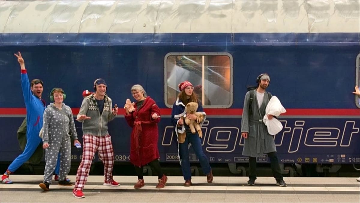 ‘Pyjama parties’ call for restoration of Europe’s axed night trains ‘Pyjama parties’ call for restoration of Europe’s axed night trains