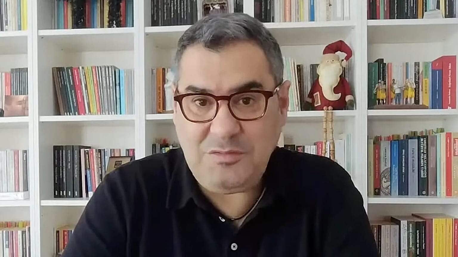 Gazeteci Enver Aysever