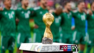  تم عرض كأس العرب 2021 قبل المباراة النهائية لكرة القدم بين تونس والجزائر على ملعب البيت في الخور، قطر، يوم السبت 18 ديسمبر 2021.