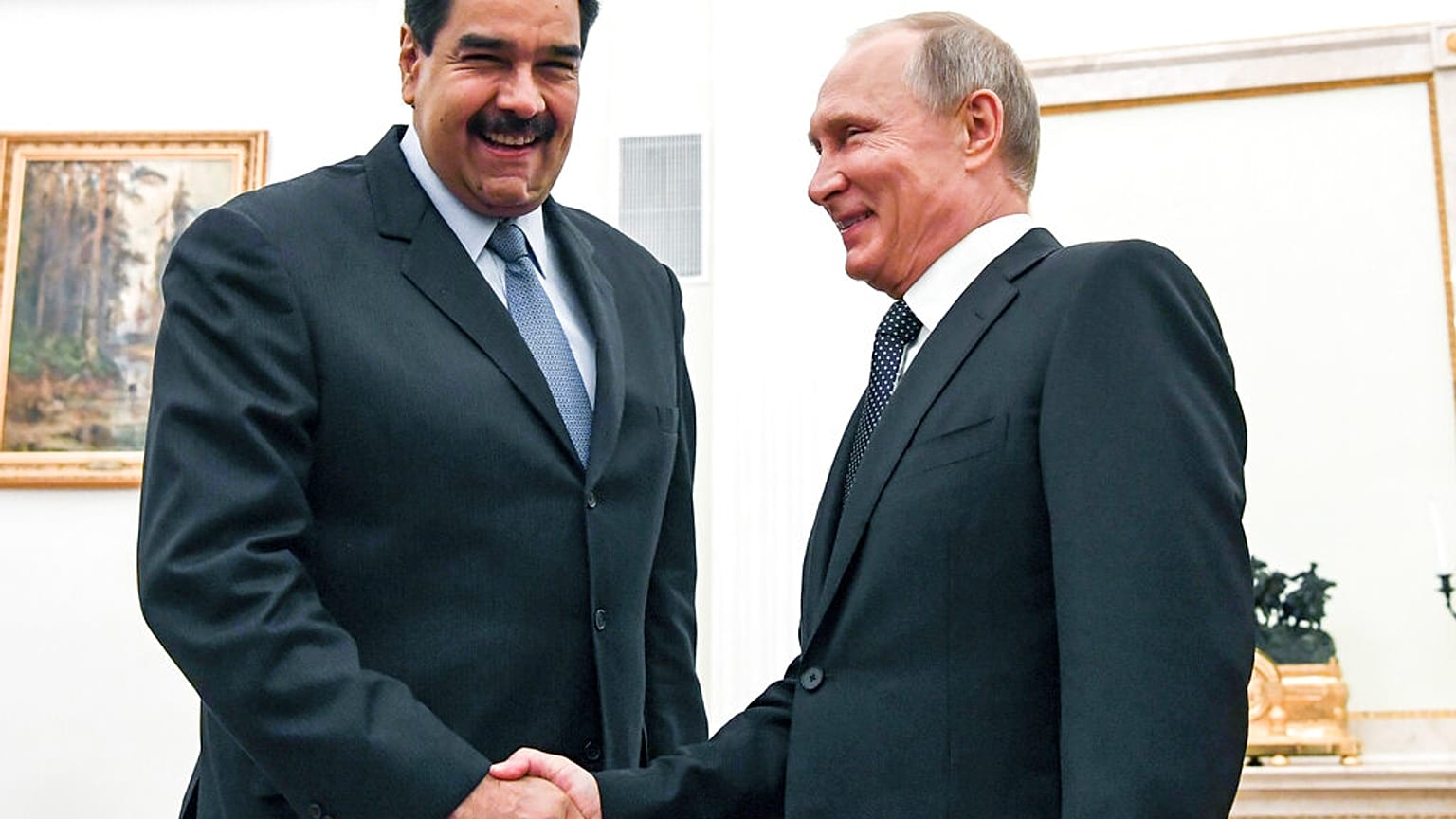 الرئيس الروسي فلاديمير بوتين و رئيس فنزويلا نيكولاس مادورو