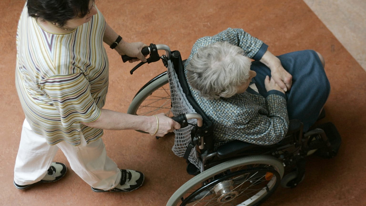 Die Arbeitsgruppe zur Pflegereform in Deutschland hat ihre Ergebnisse vorgestellt. Branchenkenner sind enttäuscht.