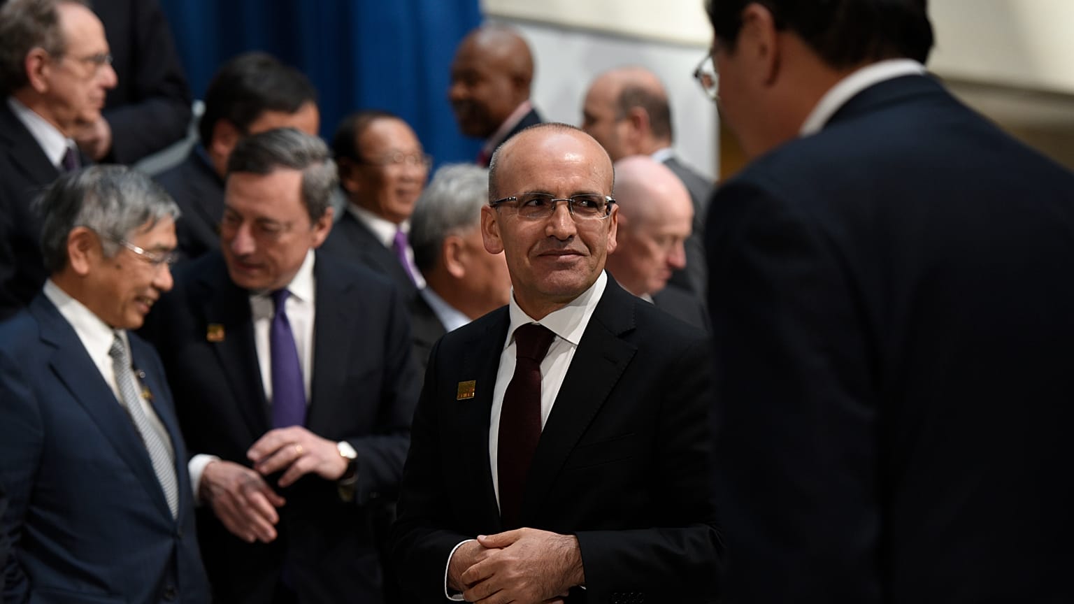 ARŞİV: Dönemin Başbakan Yardımcısı Mehmet Şimşek, 15 Nisan 2016 Cuma günü Washington'daki IMF genel merkezinde düzenlenen Dünya Bankası/IMF Bahar Toplantılarında