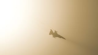 مقاتلة من طراز إف-16 