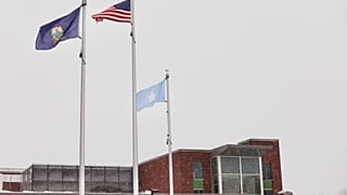 United States: Vermont school district receives threats after putting up Somali flag 