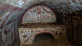 Turkey: archaeologists uncover ancient Jesus fresco in tomb