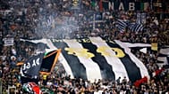Tifosi della Juventus allo Stadio Olimpico. Roma, 2016