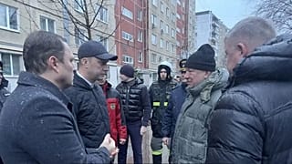 Ο κυβερνήτης της περιοχής του Σαράτοφ βρίσκεται στον τόπο της απεργίας