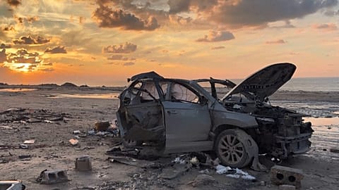 اسرائیل در شهر غزه به خودرویی حمله کرد و رئیس ستاد تقویت حماس و ۳ نفر دیگر را کشت، ۱۳ دسامبر ۲۰۲۵