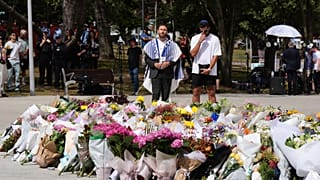 Yossi Freidmann rabbi imádsága az áldozatok emlékére