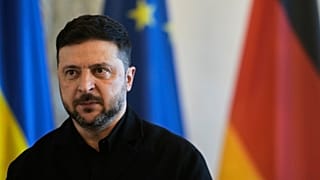 Der ukrainische Präsident Selenskyj am 15. Dezember 2025 im Schloss Bellevuen zu Gesprächen mit Bundespräsident Frank-Walter Steinmeier