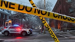 Rendőri jelenlét a tetthely közelében