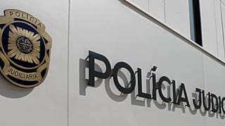 Anwalt gesteht Missbrauch von zwei portugiesischen Kindern