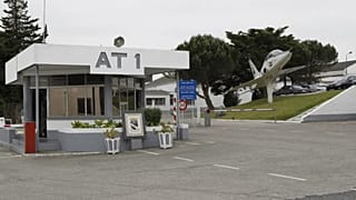 El empresario extranjero fue detenido al aterrizar en el aeropuerto militar Figo Maduro