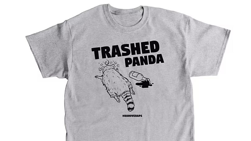 T-shirt Trashed Panda