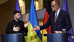 Póquer pela paz: Merz apela a Putin e Trump