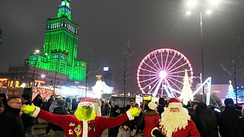People visit a Christmas market in Warsaw, Poland, on Saturday, 29 November 2025.
