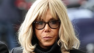 Brigitte Macron kommt vor der Zeremonie vor der Bar "La Belle Equipe" in Paris an, 13. November 2025 