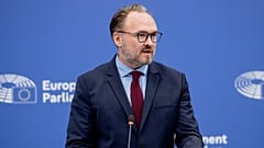Commissaire européen à l'énergie et au logement Dan Jørgensen à Strasbourg, 16 décembre 2025