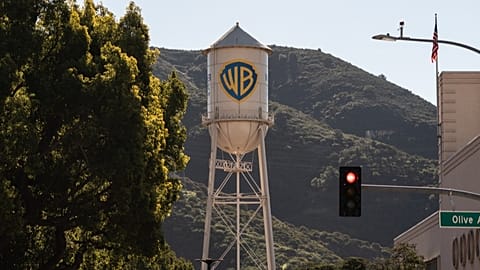 FILE - The Warner Bros. water tower is seen at Warner Bros. Studios in Burbank, California. 5 Decembern 2025.